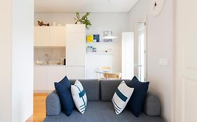 D858 - Comfort Near Downtown - Ac & Balcony